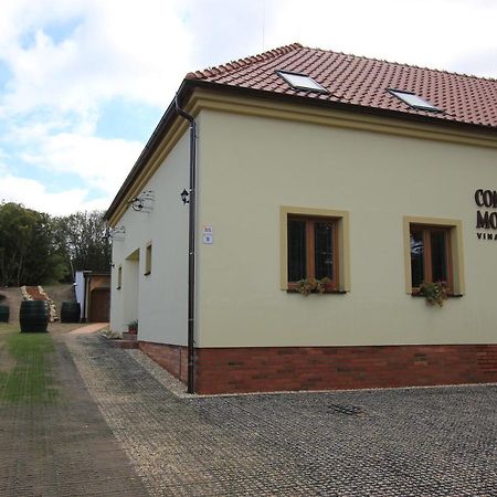 Comenius Moravus Vinarsky Dvur ميكولوف المظهر الخارجي الصورة